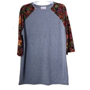 2 FOR $5 SALE  Girl's LulaRoe Gray Floral Baseball Top 14